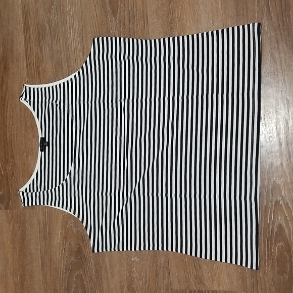(XL) Talbots Striped Tank Classic Relaxed Fit Loungewear Casual Weekend Comfy - Picture 1 of 7